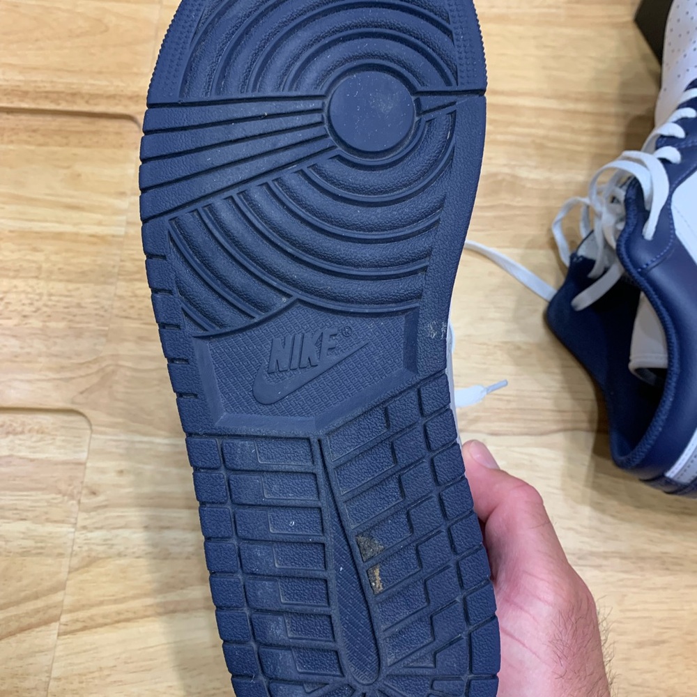 Nike Air Jordan 1 Low
White/Wolf Grey/Midnight Navy - Picture 5 of 11